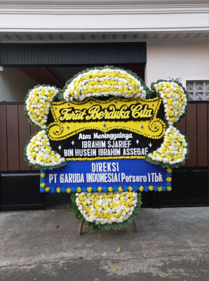 Papan Bunga Duka di Tigalingga